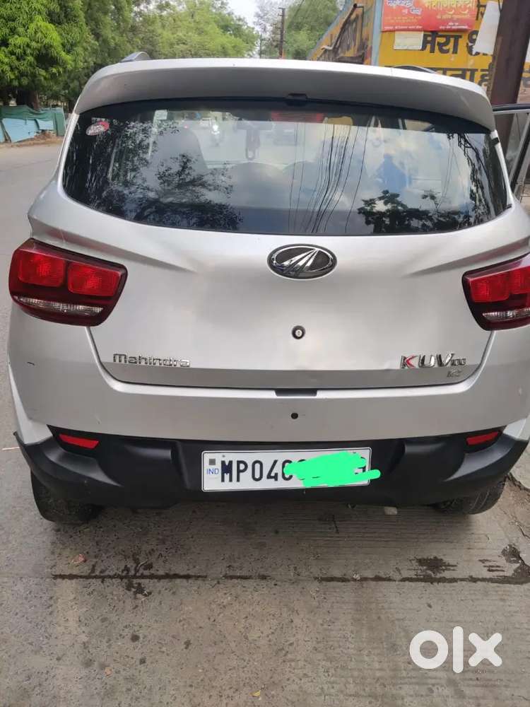 Mahindra Kuv 100 2017