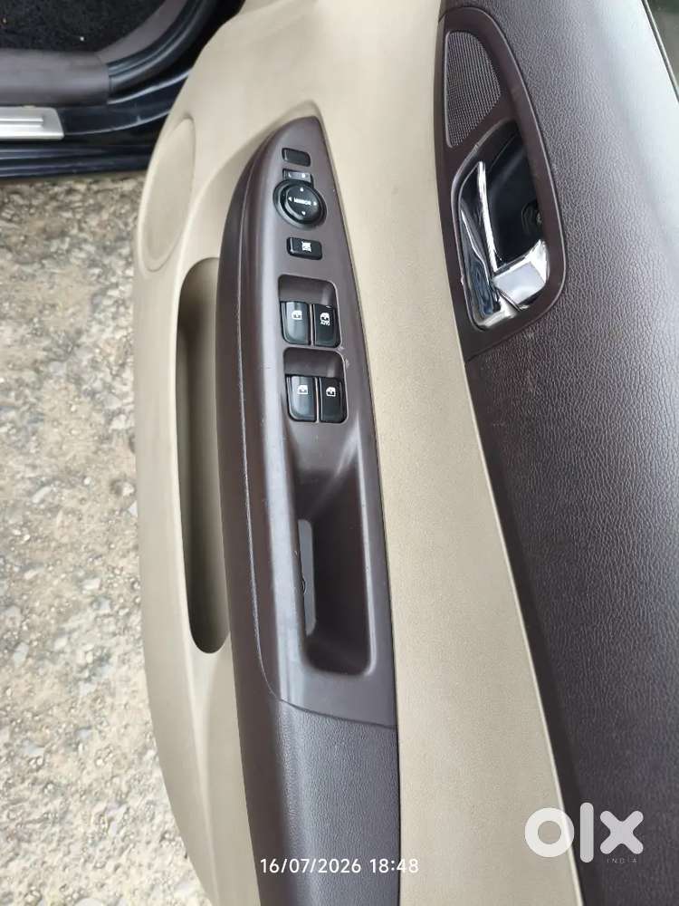 Hyundai I20 Asta Petrol 2009