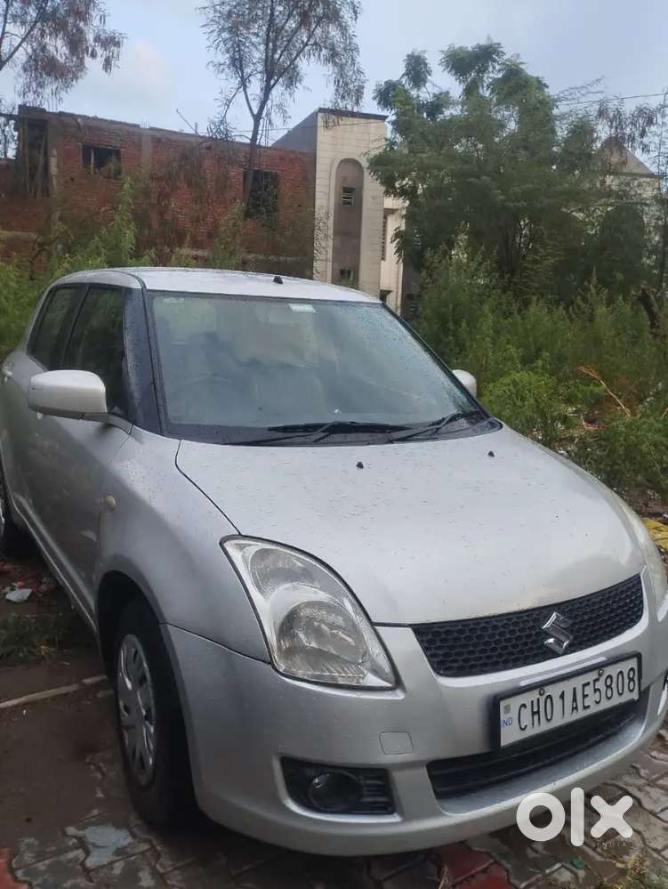 Maruti Suzuki Swift Zxi 2010