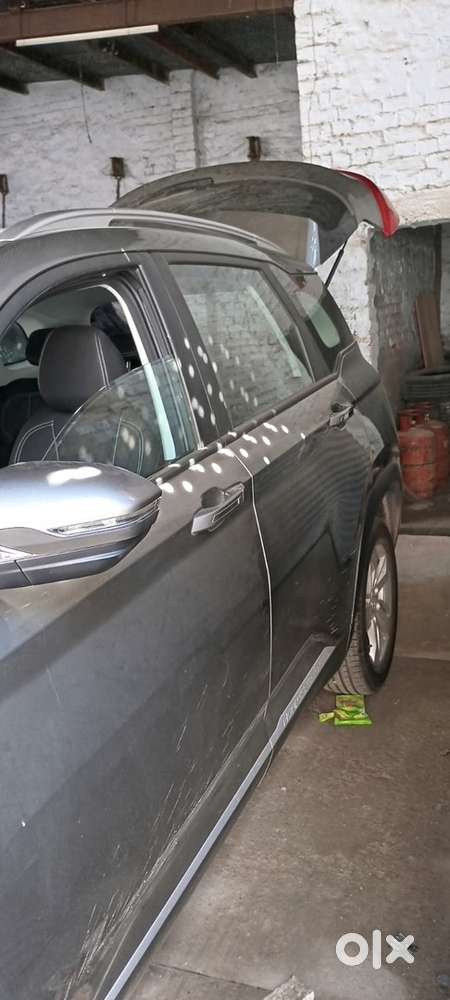 Mg Hector Petrol 2025, 6000 Km Driven