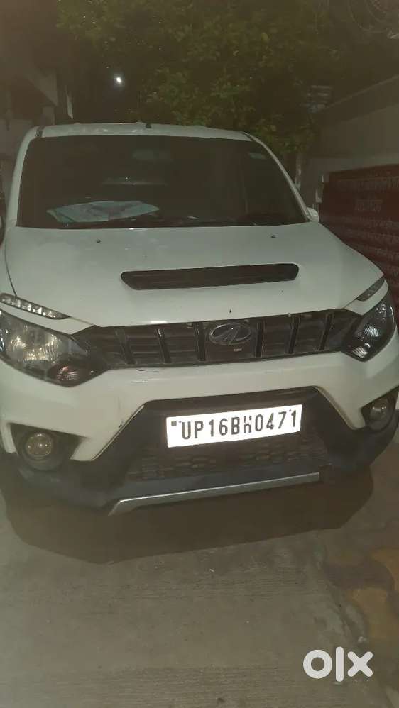 Mahindra Nuvosport Diesel 2016 No Top Model,u.p. No Noida Registerd.