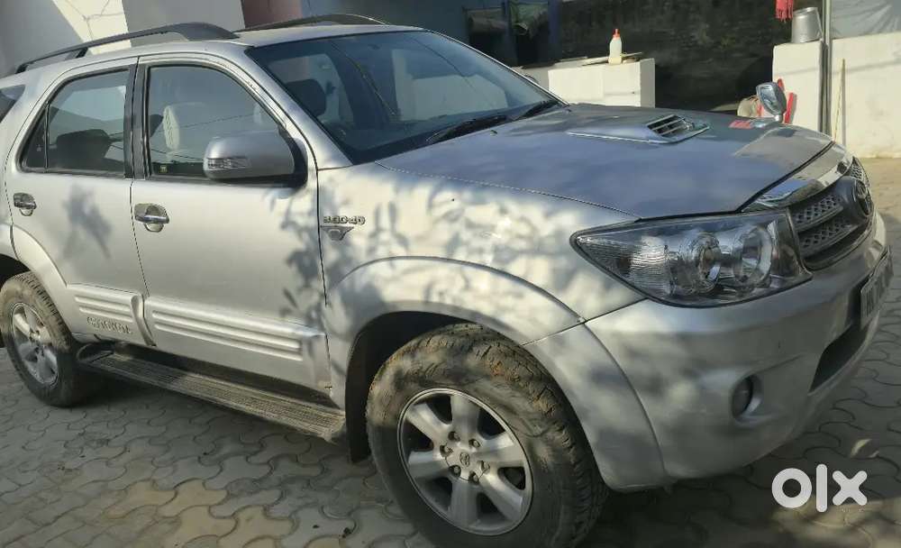 Toyota Fortuner 2012 Diesel Comprehensive Insurance,all Original