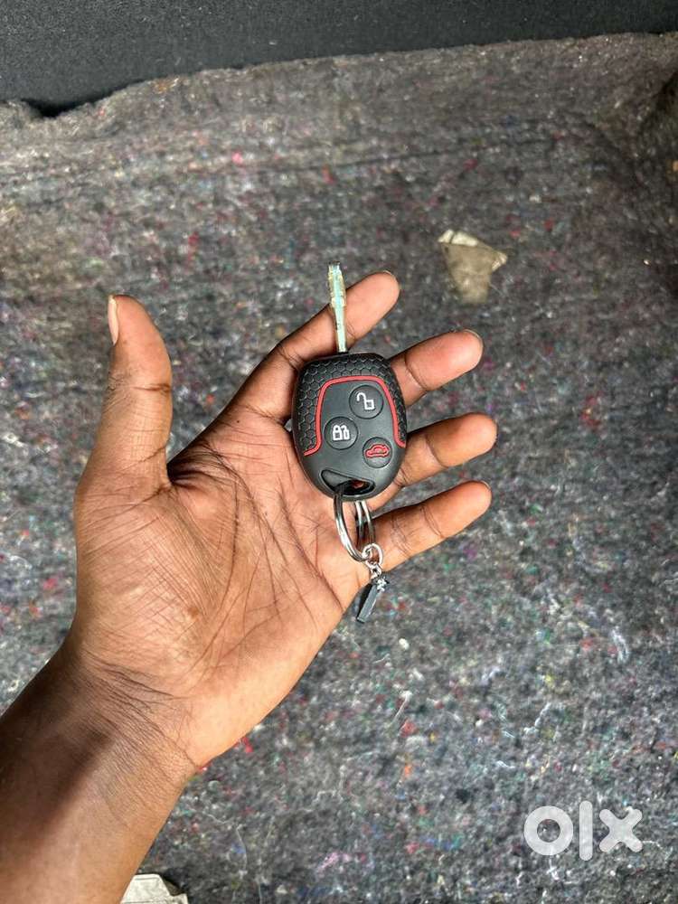 Ford Figo 2015 Diesel 97000 Km Driven