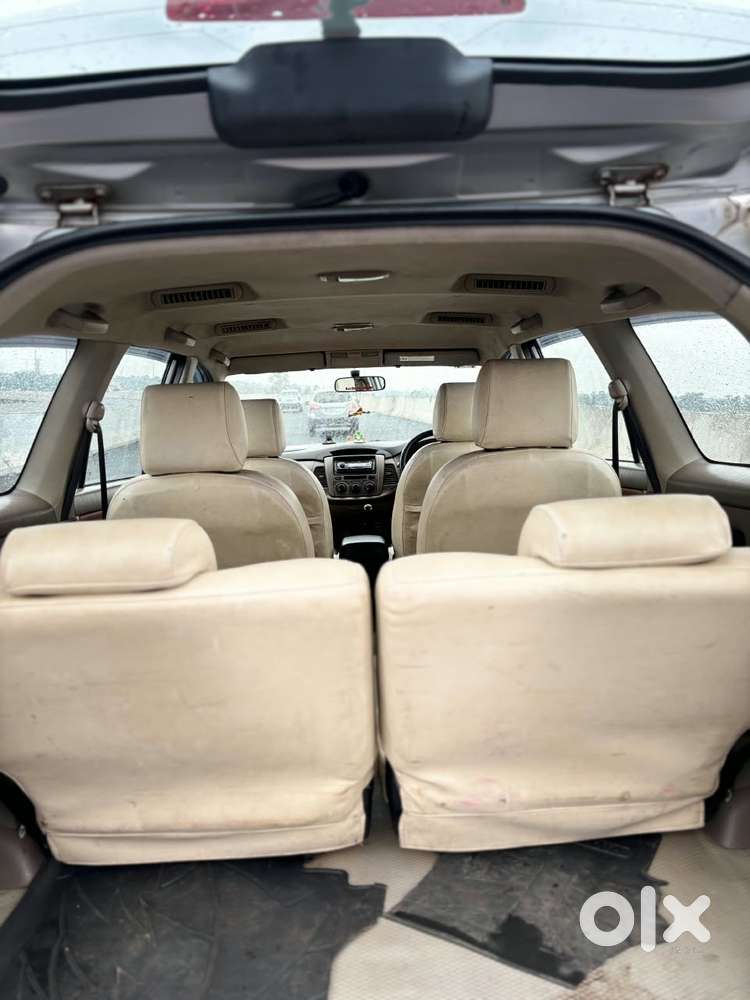 Toyota Innova 2.5 G (diesel) 7 Seater, 2015, Diesel