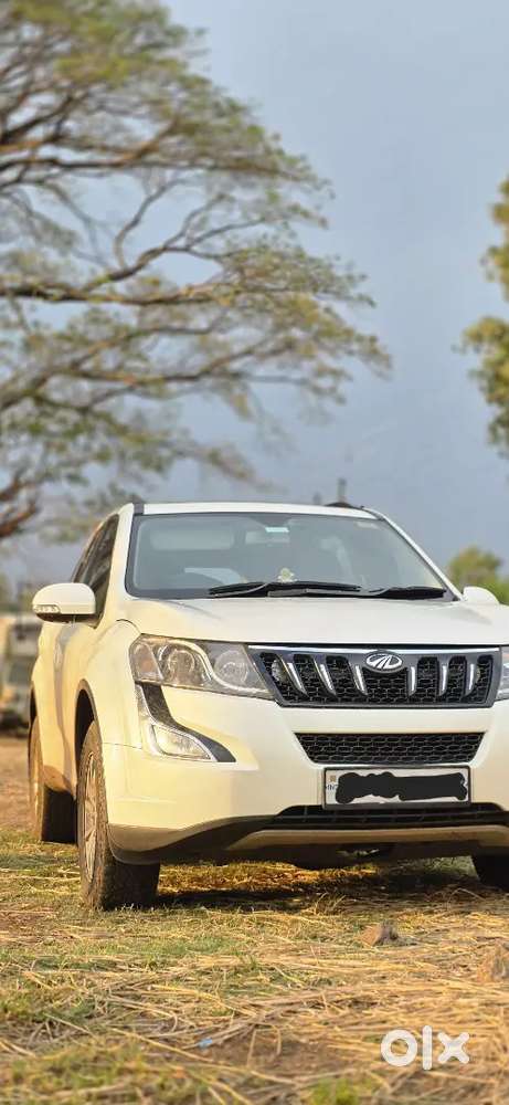 Mahindra Xuv500 2017 Diesel 105000 Km Driven