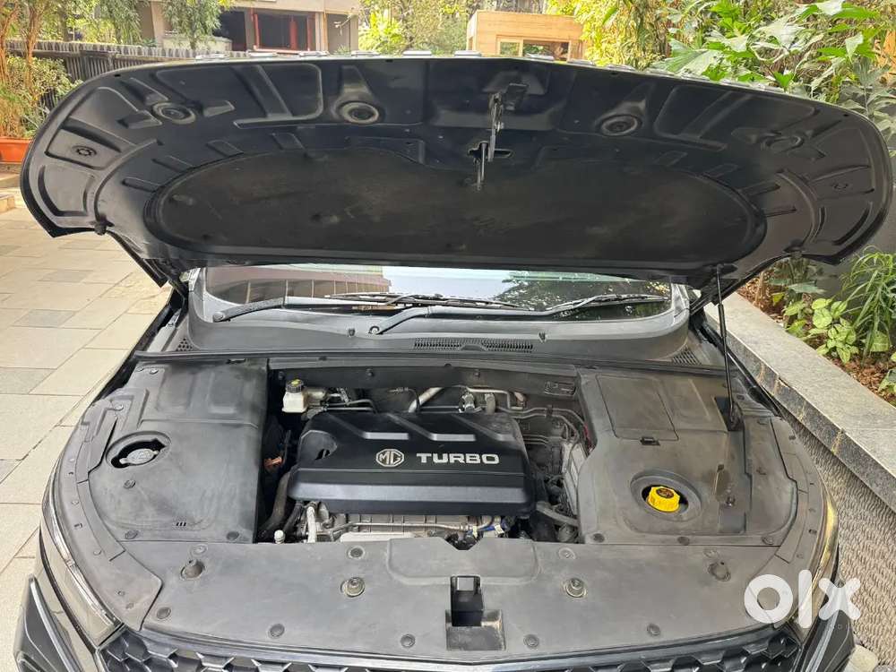 Mg Hector Plus 2021 Petrol Well Maintained