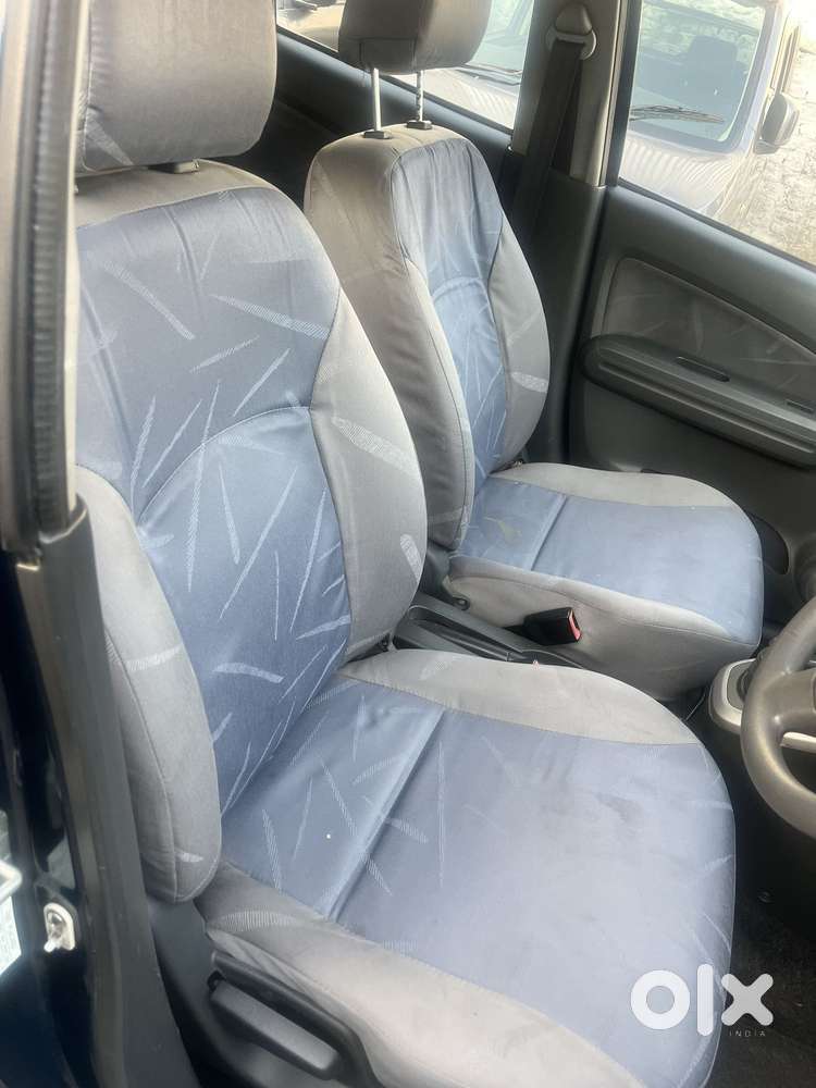 Maruti Suzuki Ritz Vxi, 2011, Petrol