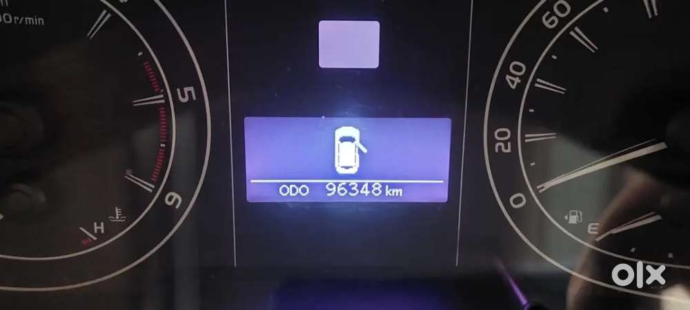 Toyota Innova Crysta 2018 Diesel. Ka 20