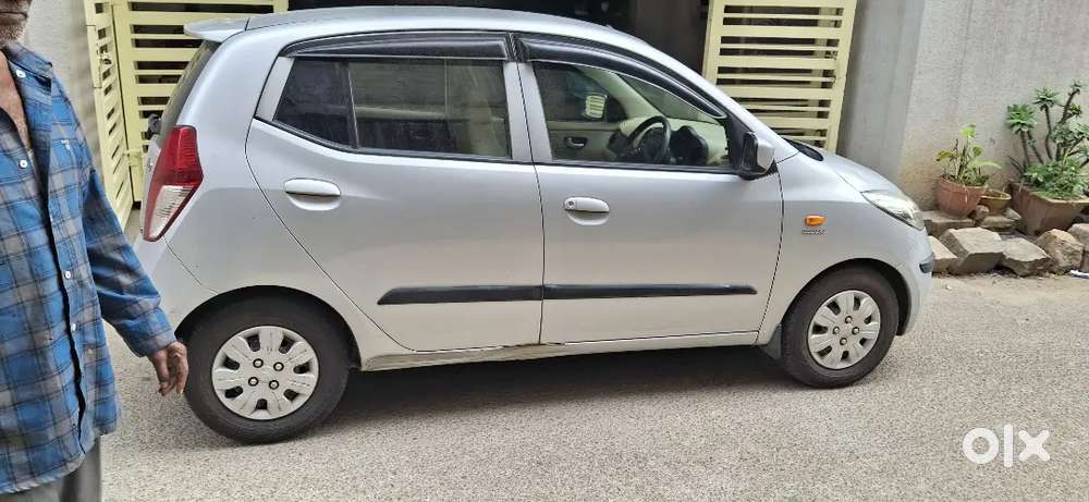 Hyundai I10 Sportz 2010 Car