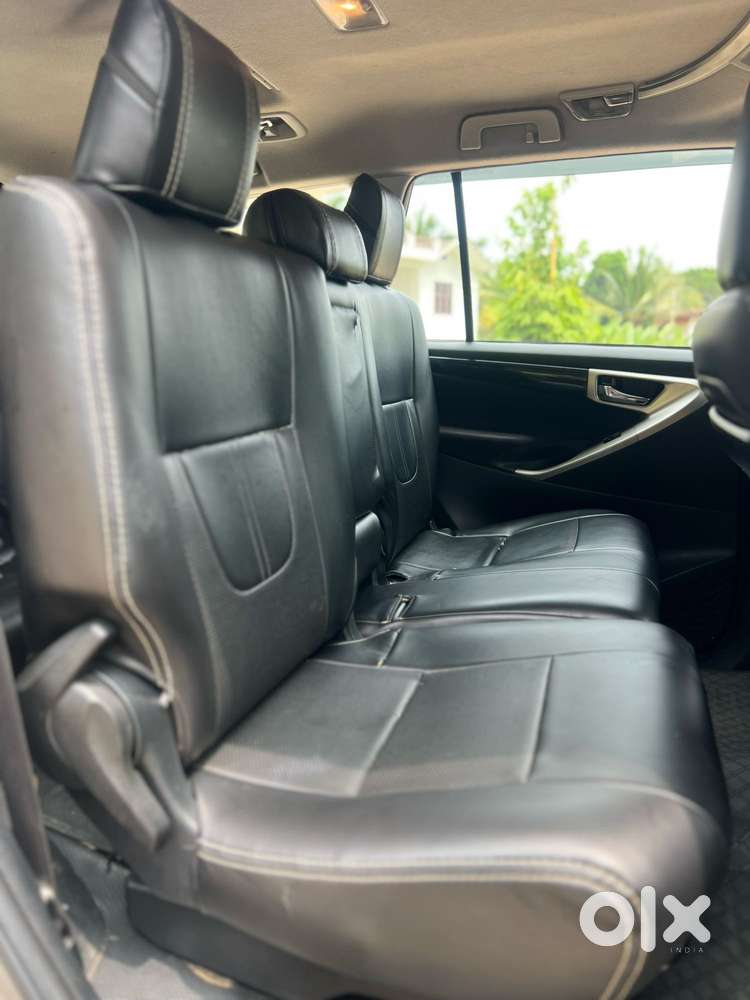 Toyota Innova Crysta 2.4 V, 2017, Diesel