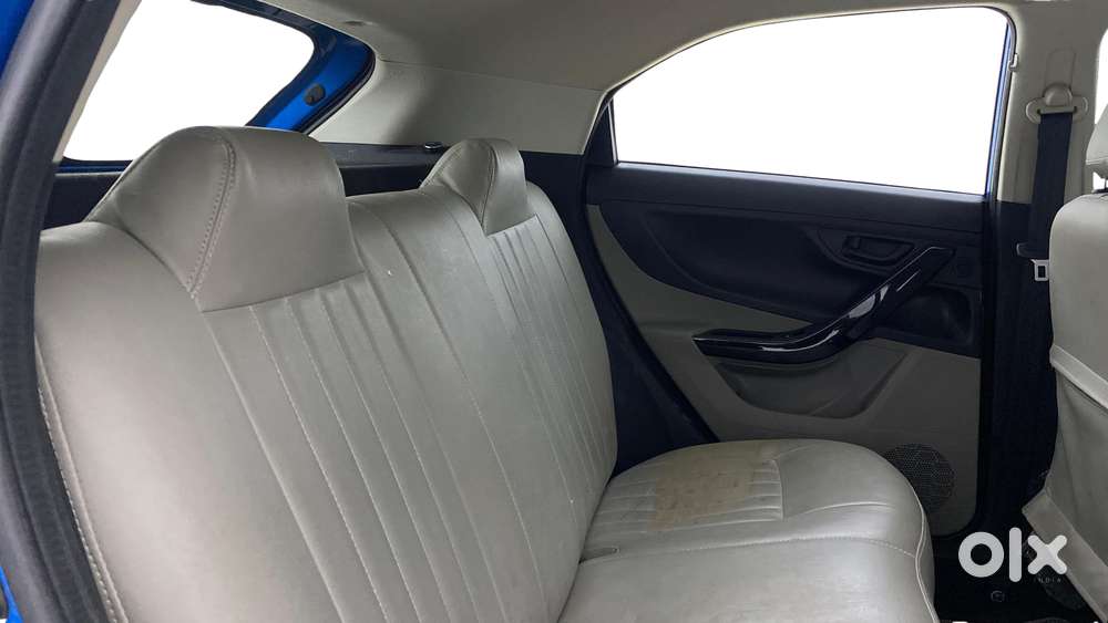 Tata Nexon 1.2 Revotron Xt, 2018, Petrol