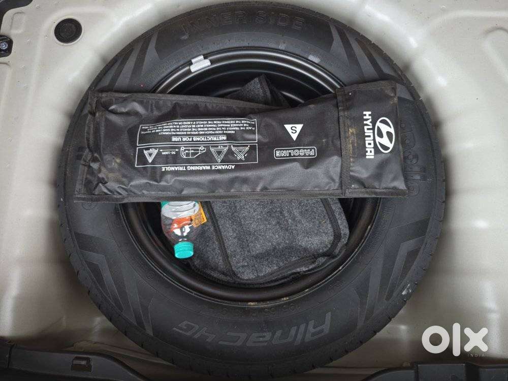 Hyundai Venue 1.2 S (o), 2025, Petrol