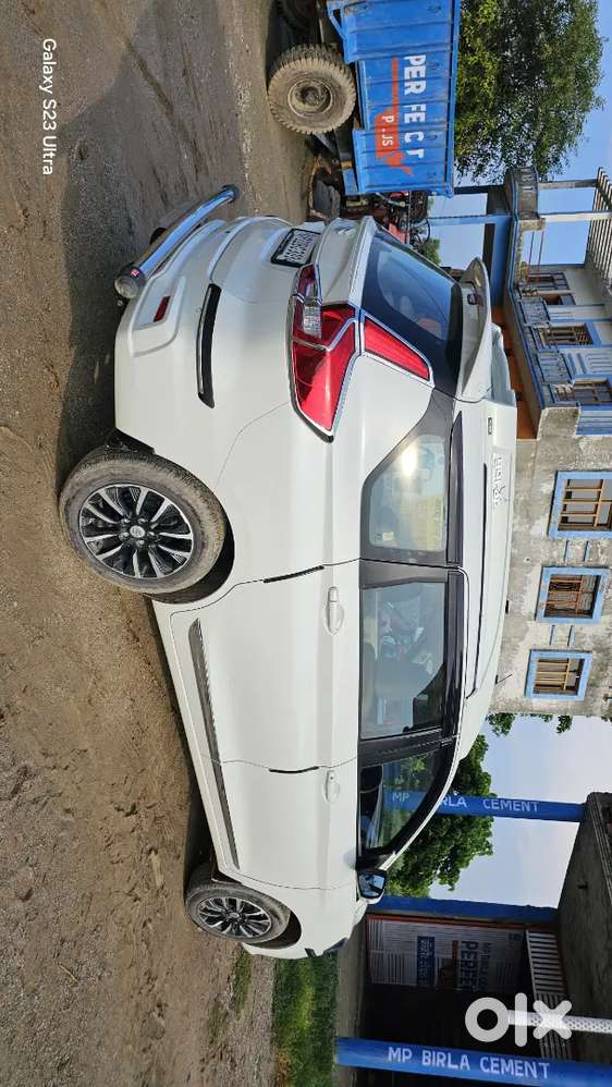 Maruti Suzuki Ertiga 2025 Cng & Hybrids 25000 Km Driven