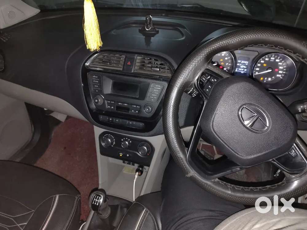 Tata Tiago Revotron 2018