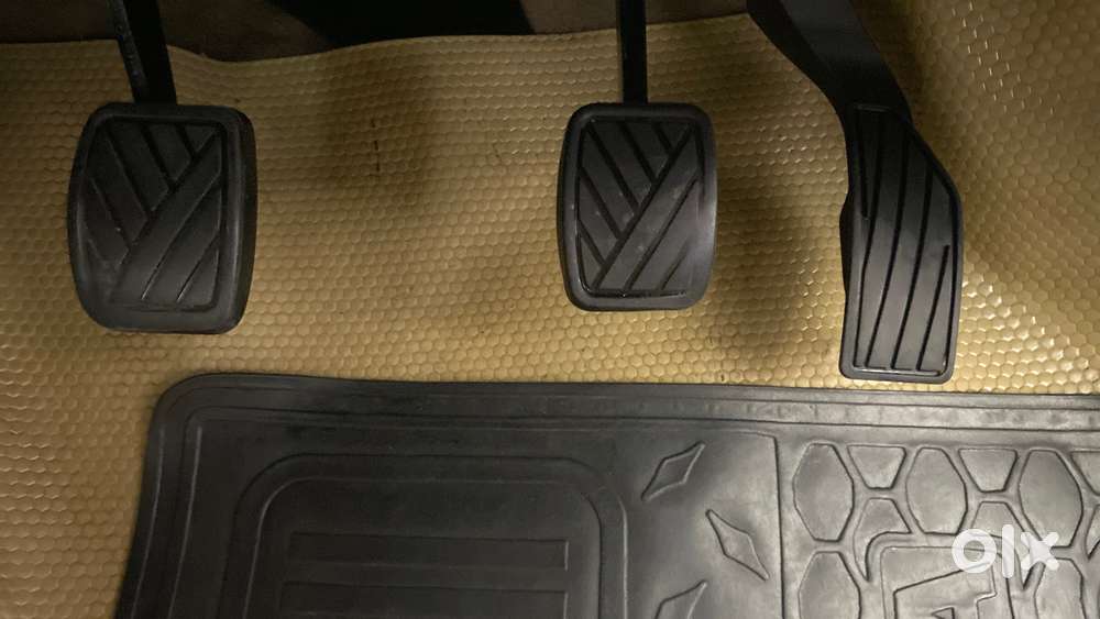 Maruti Suzuki Swift Dzire 1.2 Vxi Bsiv, 2017, Petrol