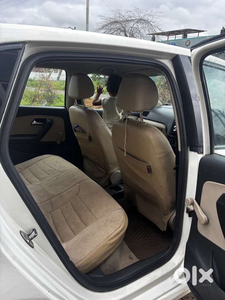 Volkswagen Polo Manual 2010