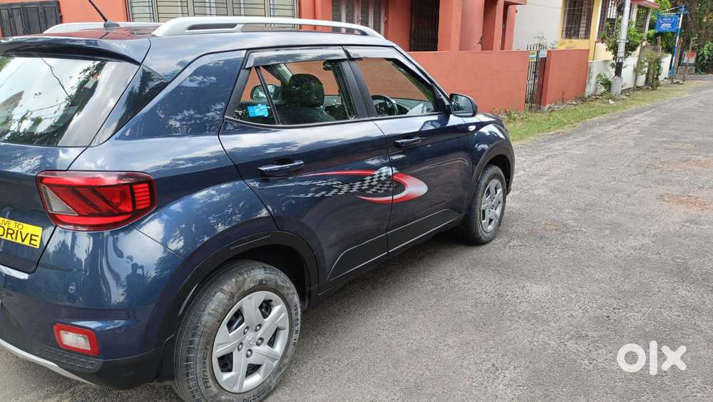 Hyundai Venue S 1.2 Petrol, 2021, Petrol