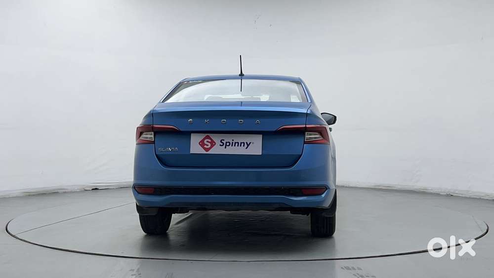 Skoda Slavia Active 1.0l Tsi Mt, 2022, Petrol
