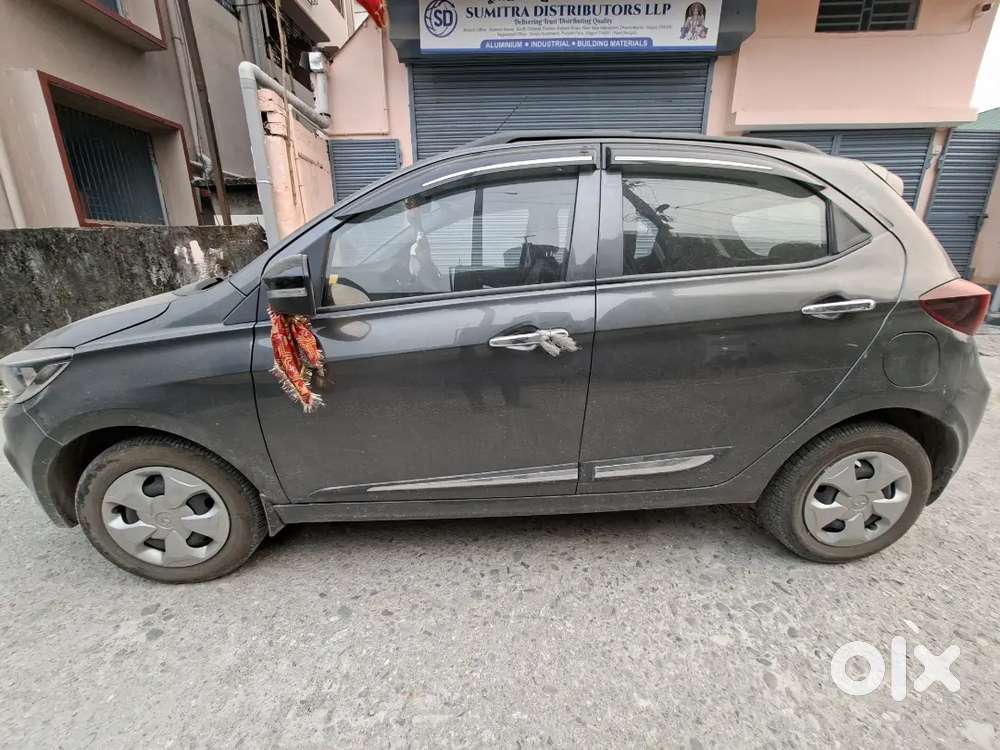 Tata Tiago 2023 Petrol Well Maintained
