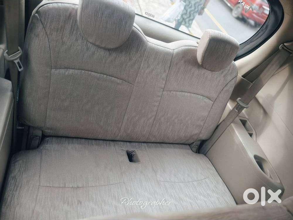 Maruti Suzuki Ertiga, 2016, Petrol