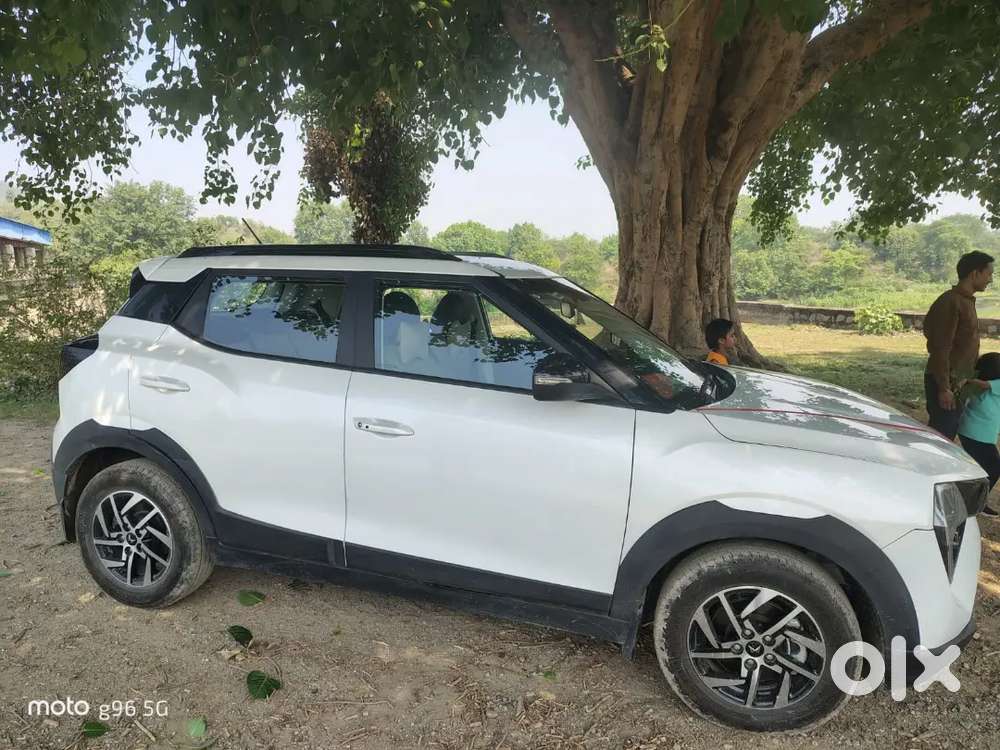 Mahindra Xuv 3xo Petrol Good Condition