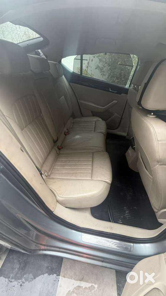 Skoda Superb 2017 Petrol Well Maintained