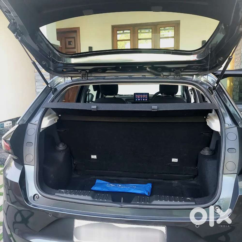 Tata Altroz 2020 Petrol  Excellent Condition  Single Owner