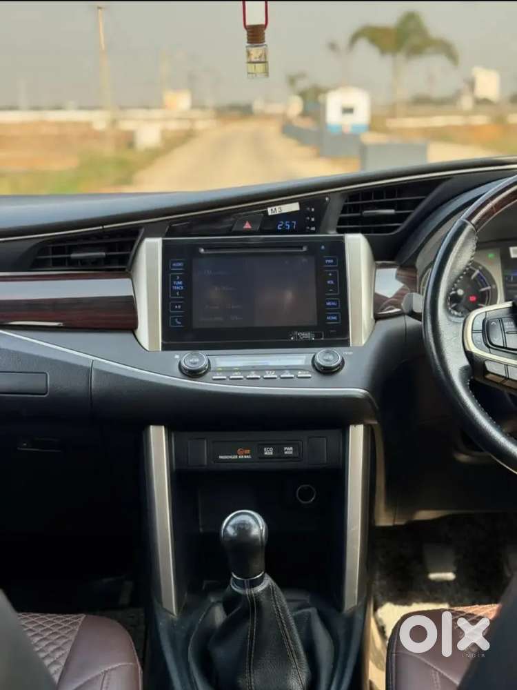 Toyota Innova Crysta 2018 Diesel Well Maintained