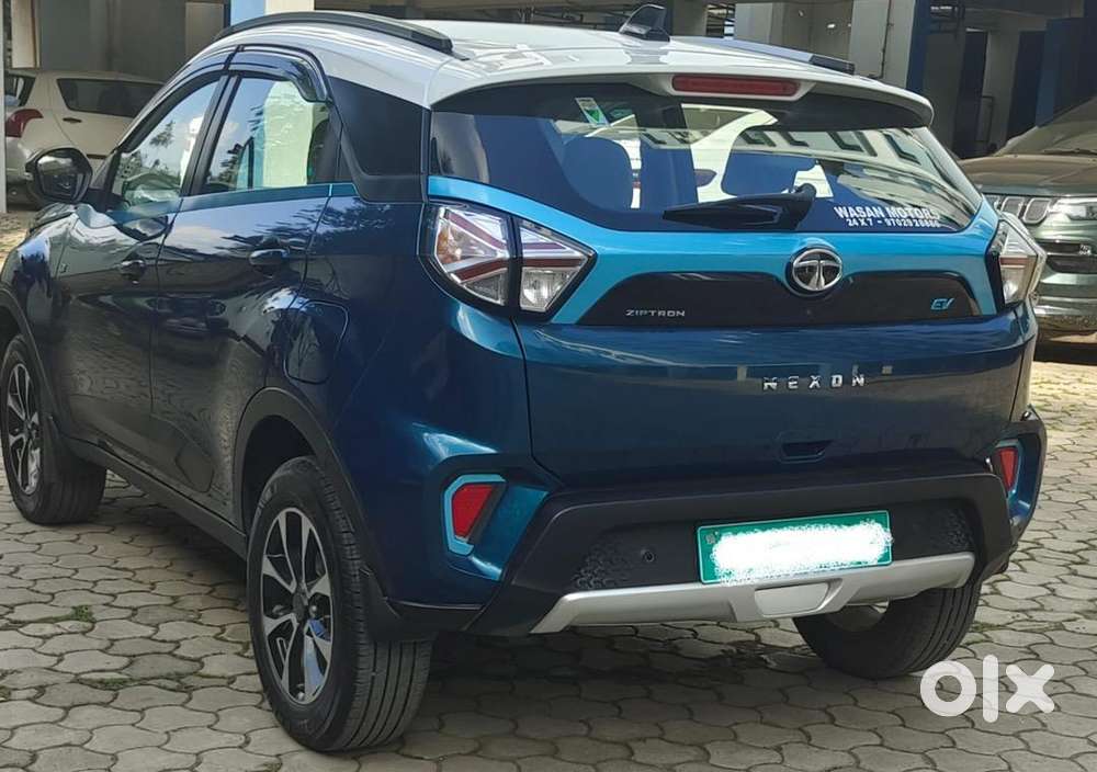 Tata Nexon Ev Xz Plus Lux (sunroof)