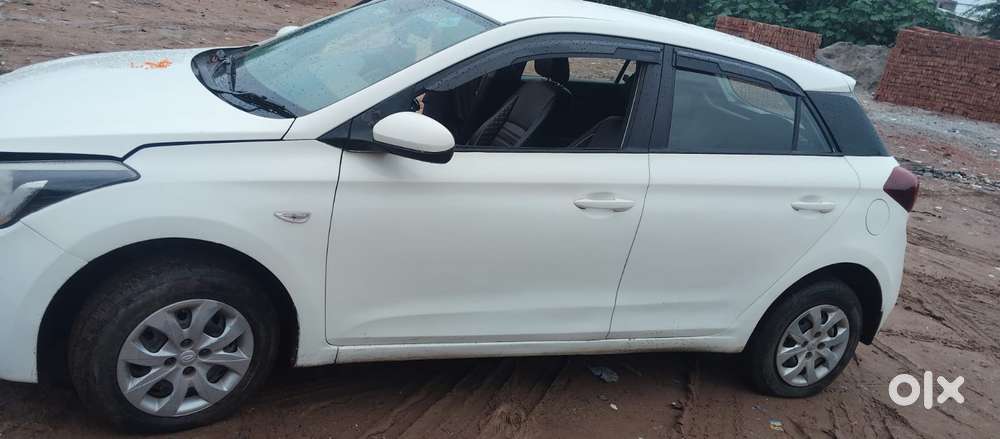 Hyundai New I20 1.2 Sportz Ivt, 2019, Cng & Hybrids