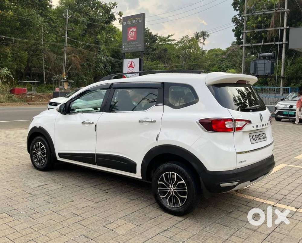 Renault Triber Rxz, 2019, Petrol