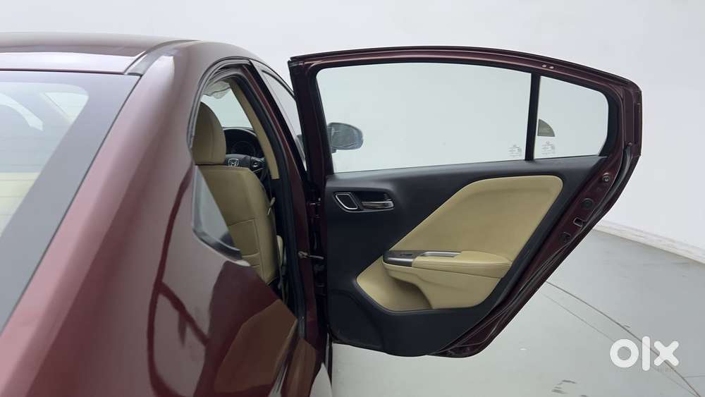 Honda City 1.5 Zx Cvt I-vtec, 2017, Petrol
