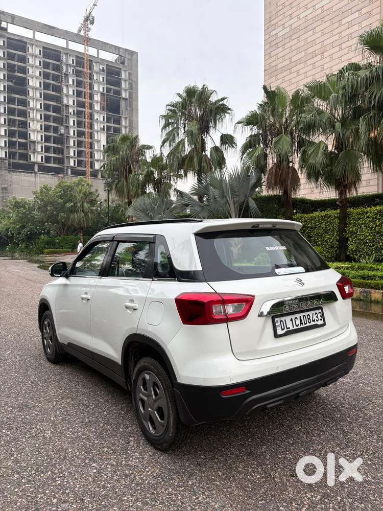 Maruti Suzuki Brezza 1.5 Lxi Cng, 2021, Cng & Hybrids