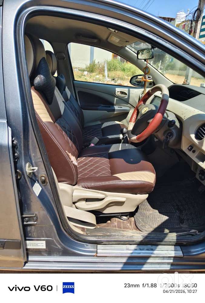 Toyota Etios Liva 2016 Petrol 100771 Km Driven