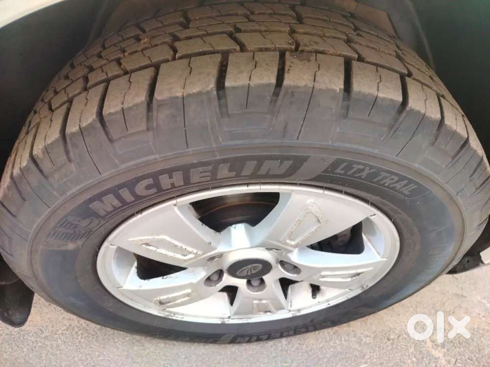 Mahindra Xuv500 1.99 Mhawk W8 2014