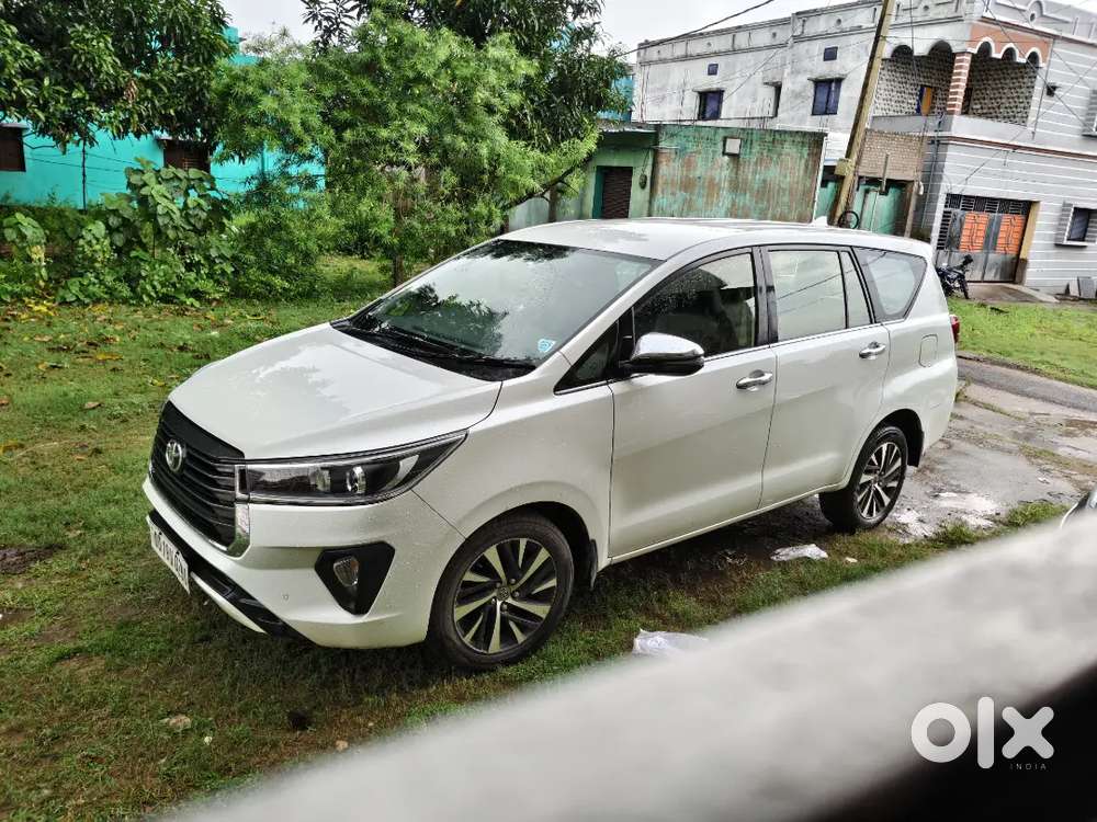 Toyota Innova Crysta 2021