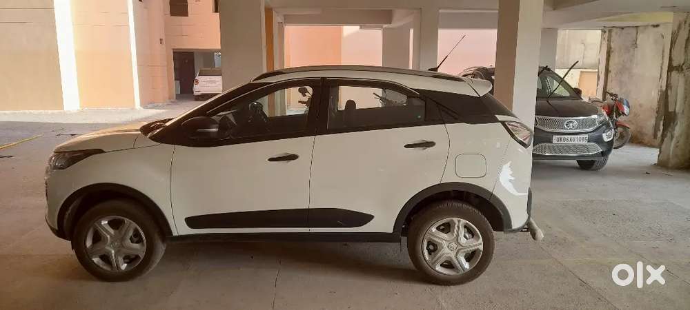 Tata Nexon 2023 Petrol 10000 Km Driven
