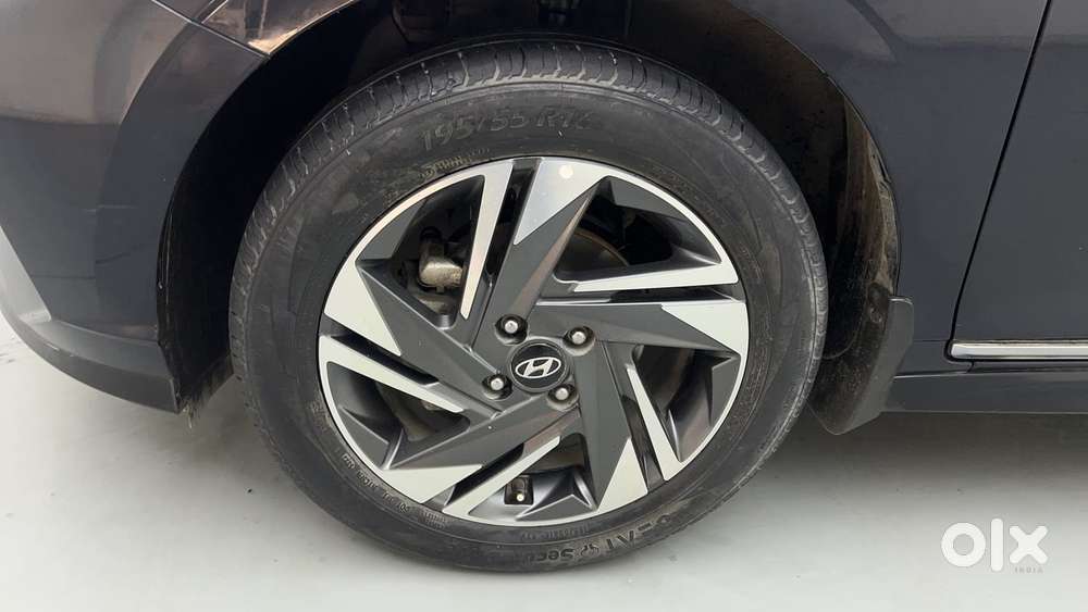 Hyundai New I20 1.2 Asta (o) Mt, 2023, Petrol