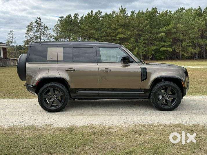 Land Rover Defender, 2023, Petrol