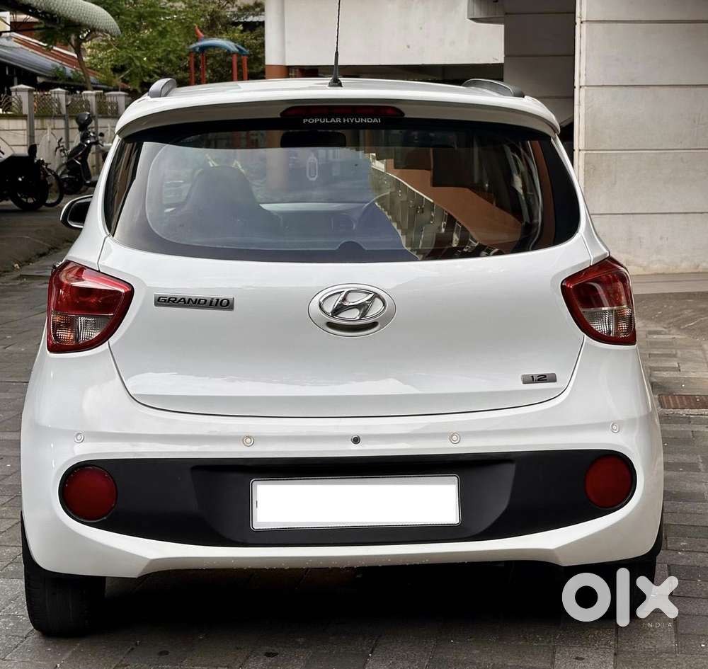 Hyundai Grand I10 Sportz (o) 1.2 At Vtvt, 2019, Petrol