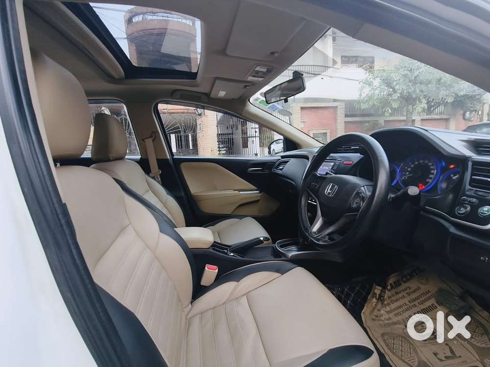 Honda City 2014-2015 V At, 2015, Petrol