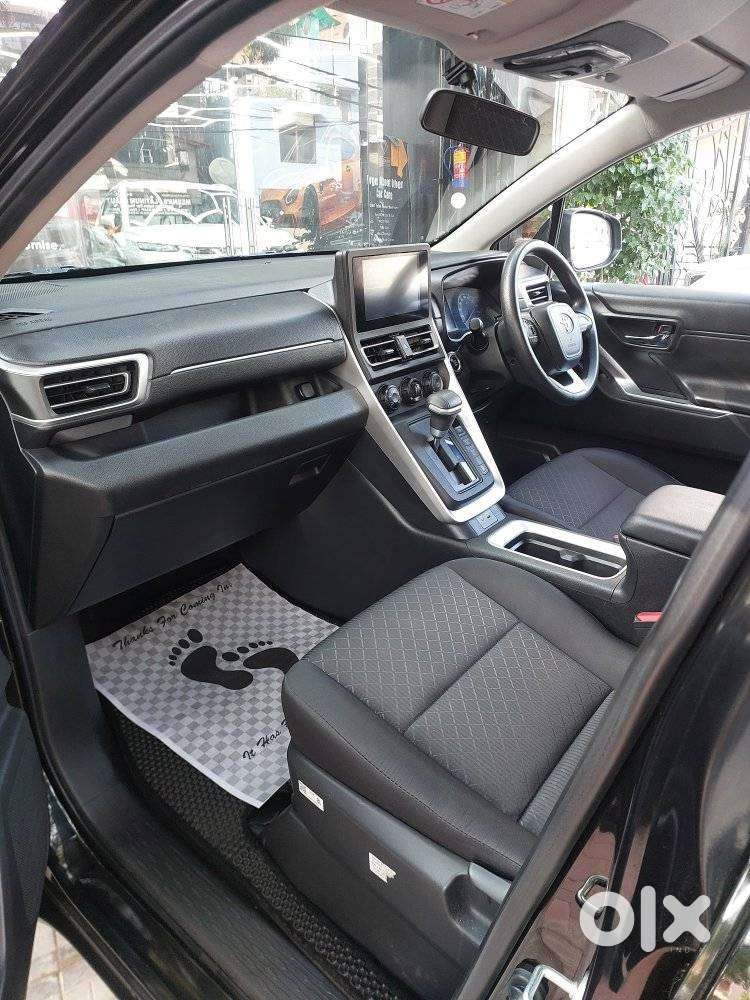 Toyota Innova Hycross 2.0 Gx 7 Str, 2024, Petrol