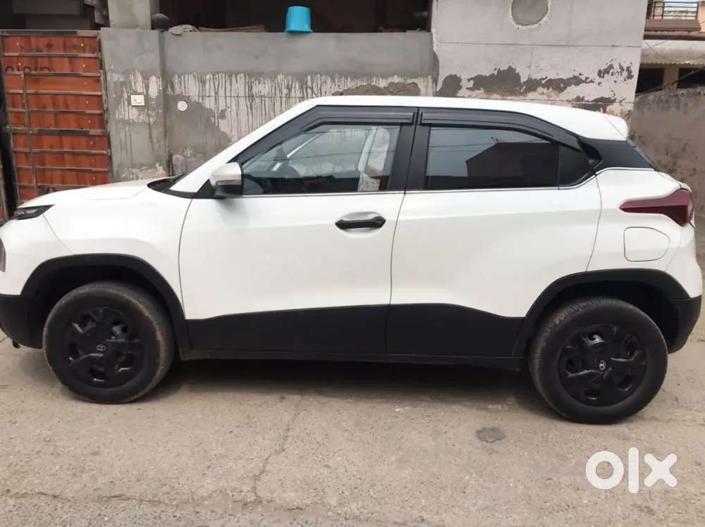 Tata Punch Rhythm Pack 2023 Manual