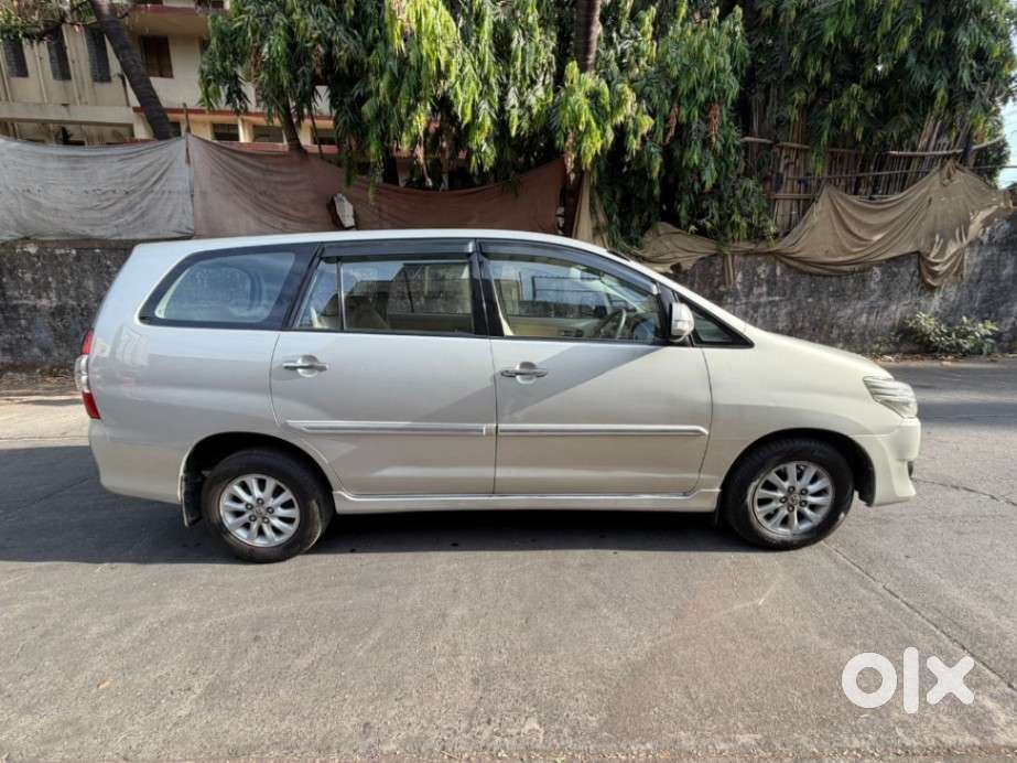 Toyota Innova 2.5 Vx 8 Str, 2012, Diesel