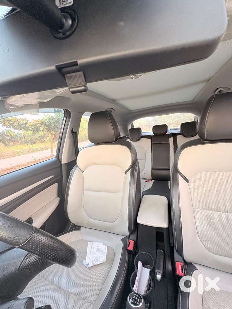 Mg Astor 2022 Petrol Well Maintained