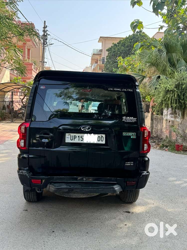 Mahindra Scorpio Classic Diesel Manual 2021