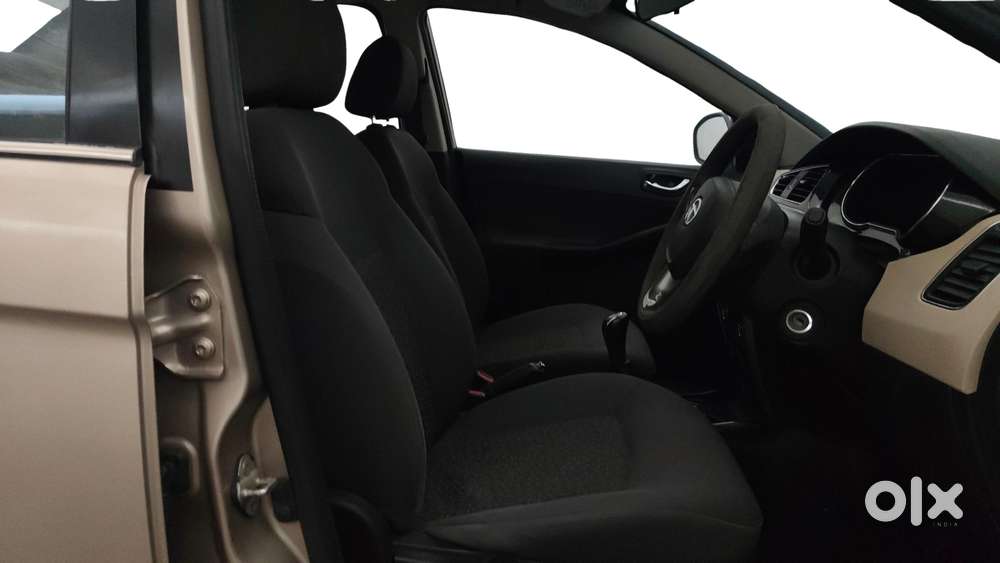 Tata Zest 1.2 Revotron Xt, 2015, Petrol