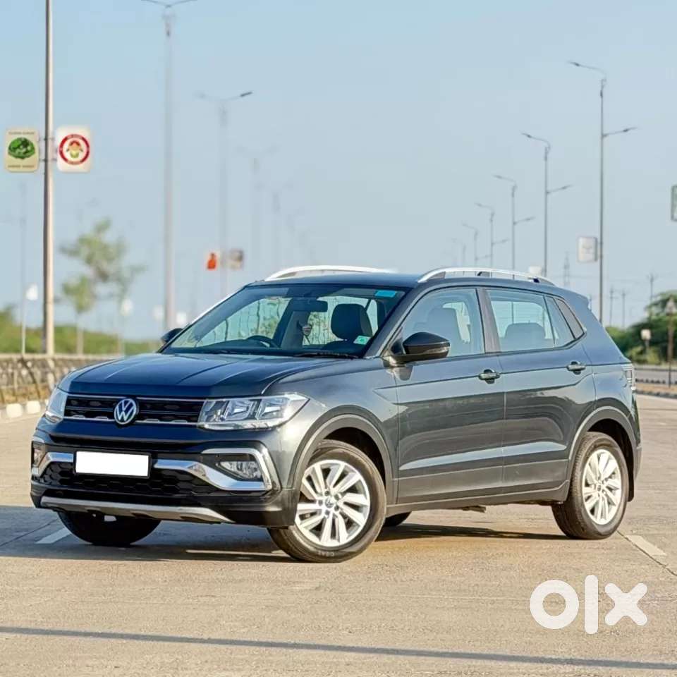 Volkswagen Taigun 1.0 Tsi Highline At, 2022, Petrol