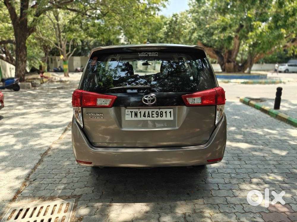 Toyota Innova Crysta 2.4 Gx Limited Edition 7 Str, 2023, Diesel