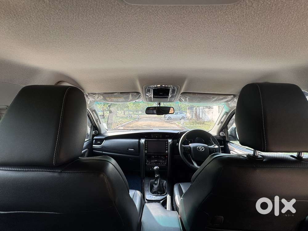 Toyota Fortuner [2021-ongoing] 2.8 2wd Diesel Mt, 2023, Diesel